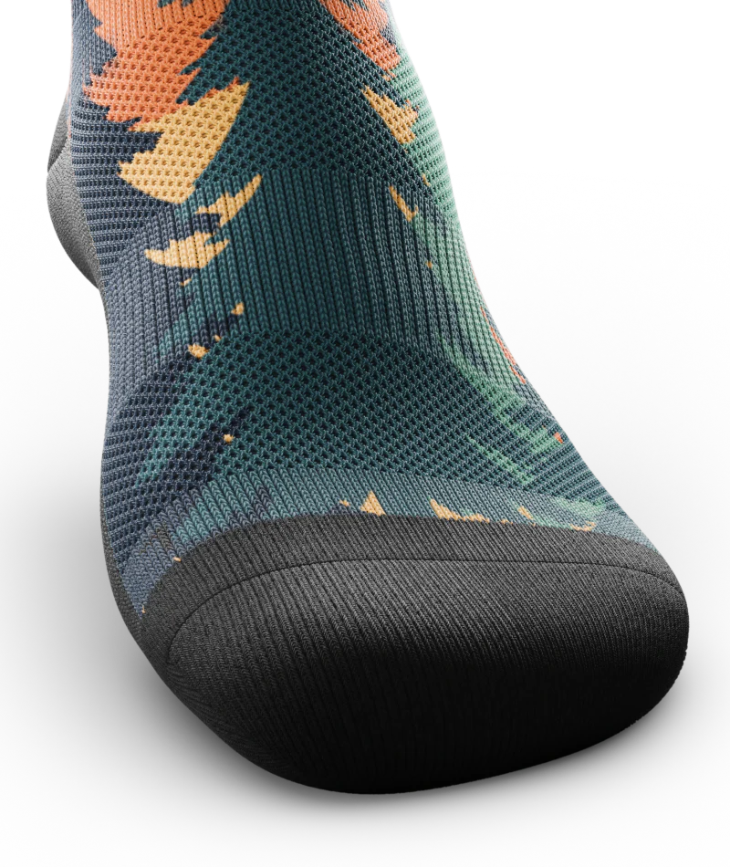 Meandering Athletic Knee High Compression Socks - Image 6