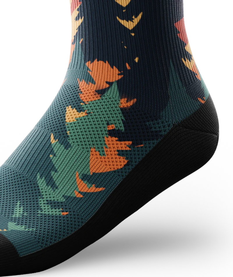 Meandering Athletic Knee High Compression Socks - Image 7