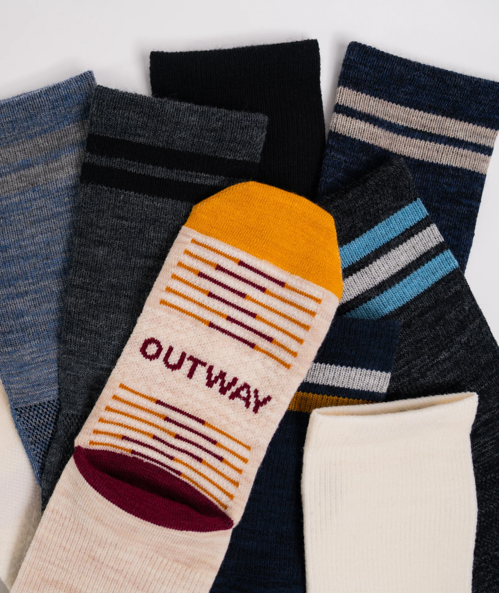 Roam Merino Wool Lite Crew Socks 3-Pack - Image 6